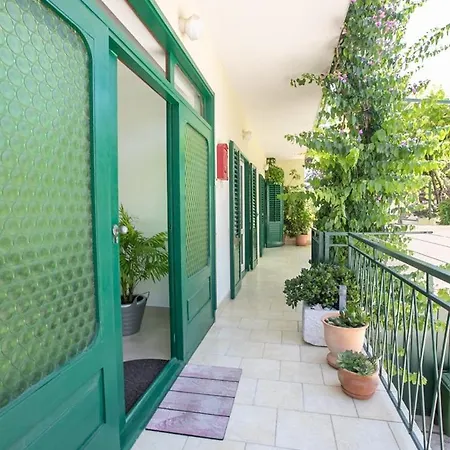 Spaciuos With Terrace In